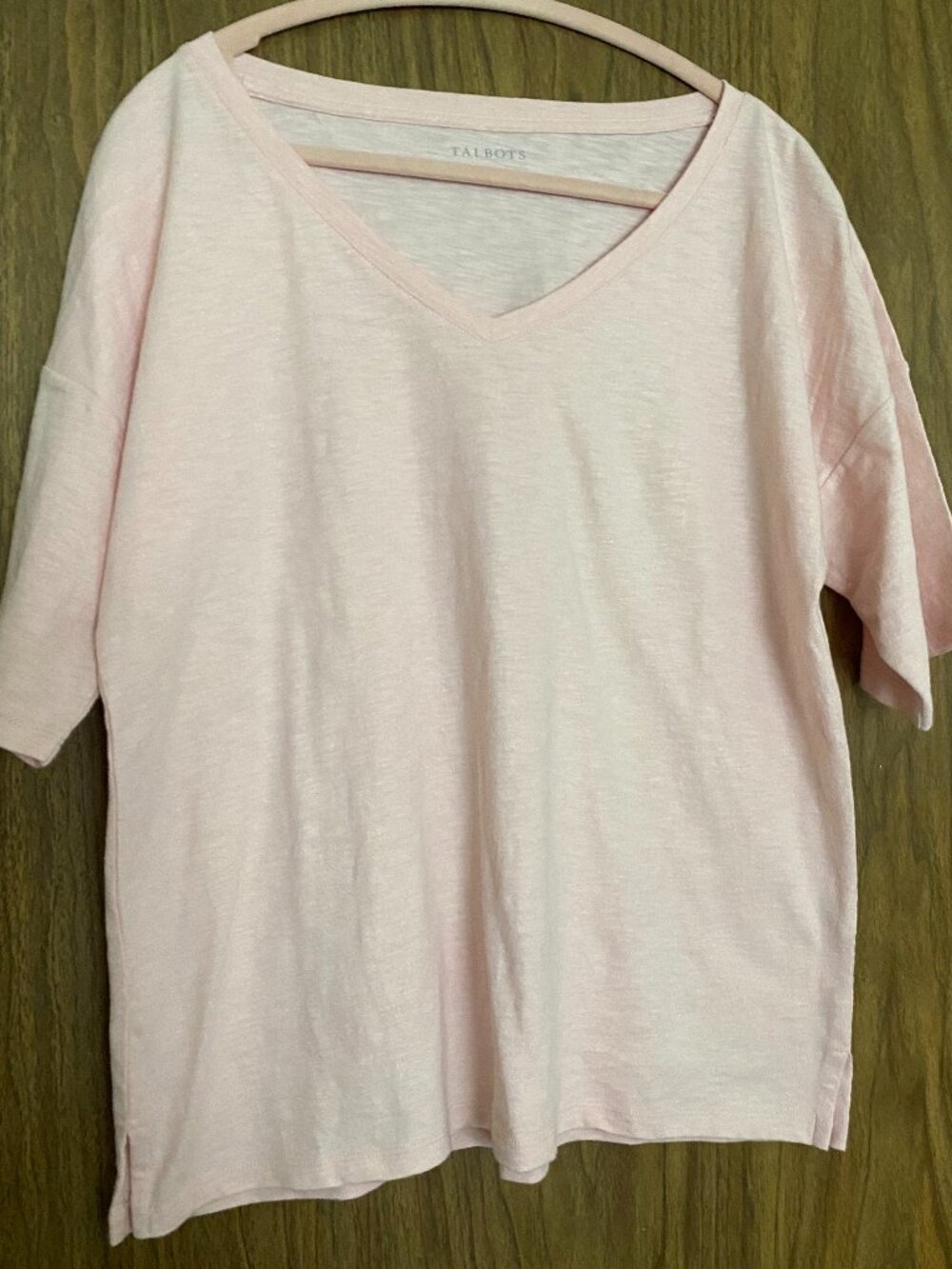 Talbots Women's Light Pink Cotton T-Shirt with Subtle Shimmer - Size Medium (M)